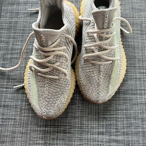 Yeezy boost size 6.5 US